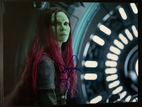 Zoe saldana autografo - saldana,